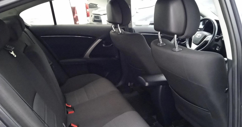 Toyota Avensis cena 49500 przebieg: 178555, rok produkcji 2014 z Więcbork małe 154